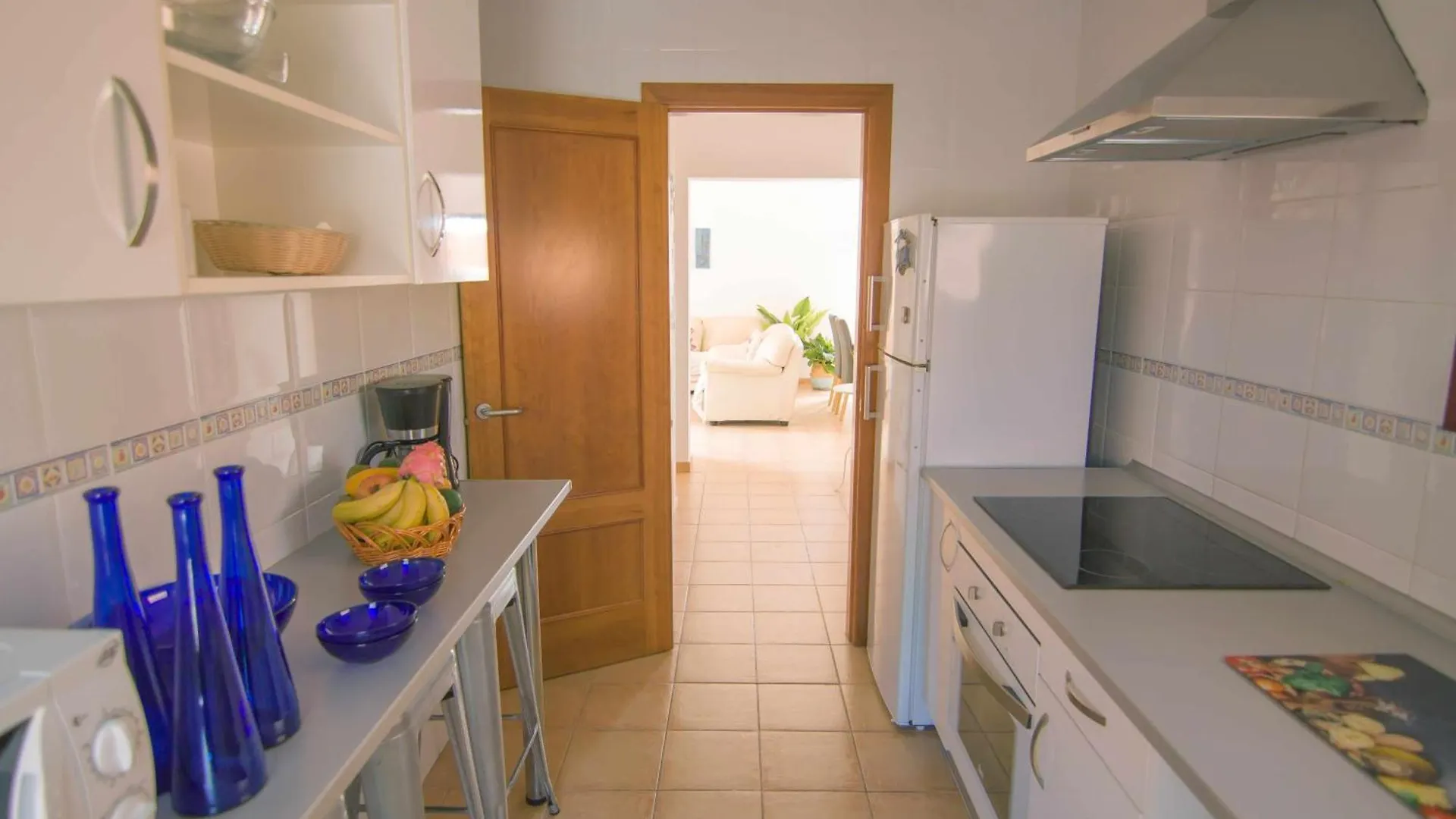 Anju Villas, Villa Tamara 코라레호